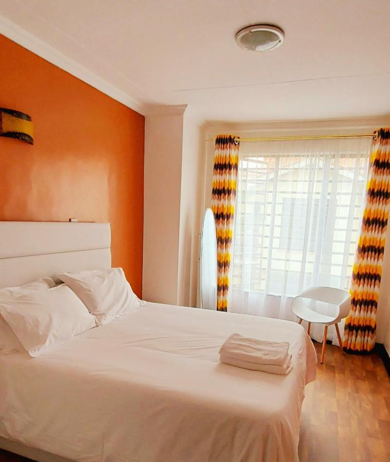 Pleasant Nest Homestay Near Jkia Airport And Sgr Station Найроби Экстерьер фото